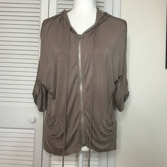 Pretty Good Tops - Vintage Oversized Short Sleeve Grey Hoodie